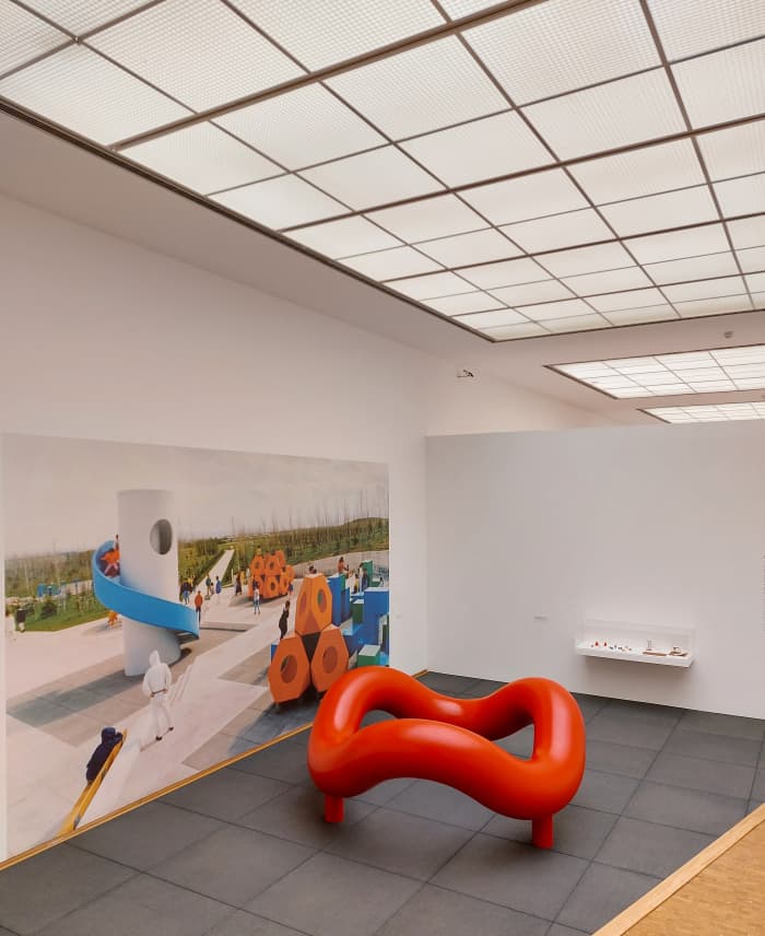 Play Sculpture by Isamu Noguchi, and on which you can play. Or Sit. As seen at Isa­mu Noguchi, Muse­um Lud­wig, Cologne