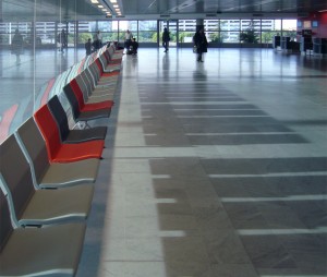 Airline airport seating by Sir Norman Foster for Vitra in Toulouse Blagnac airport
