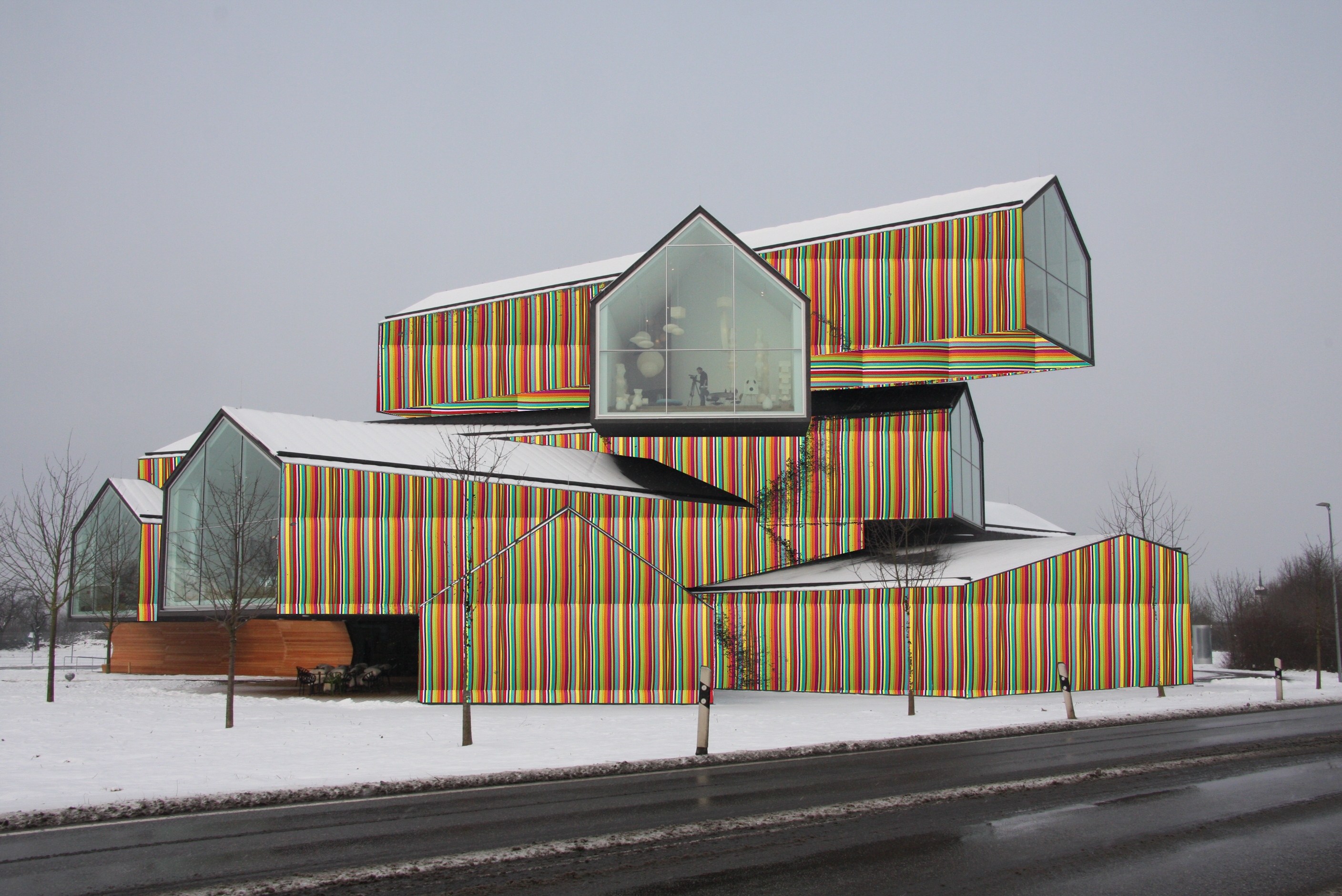 VitraHaus in Millerstripe multicolored bright by Alexander Girard finish