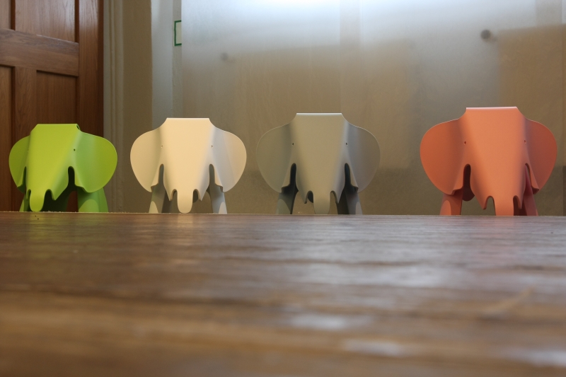 Eames by Vitra Wasserschloss Klaffenbach Chemnitz Eames Elephants