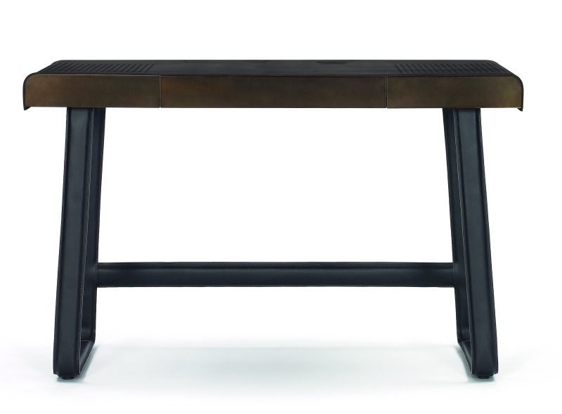 Pegasus Home Desk by Ippolito Fleitz Group Tilla Goldberg for classicon