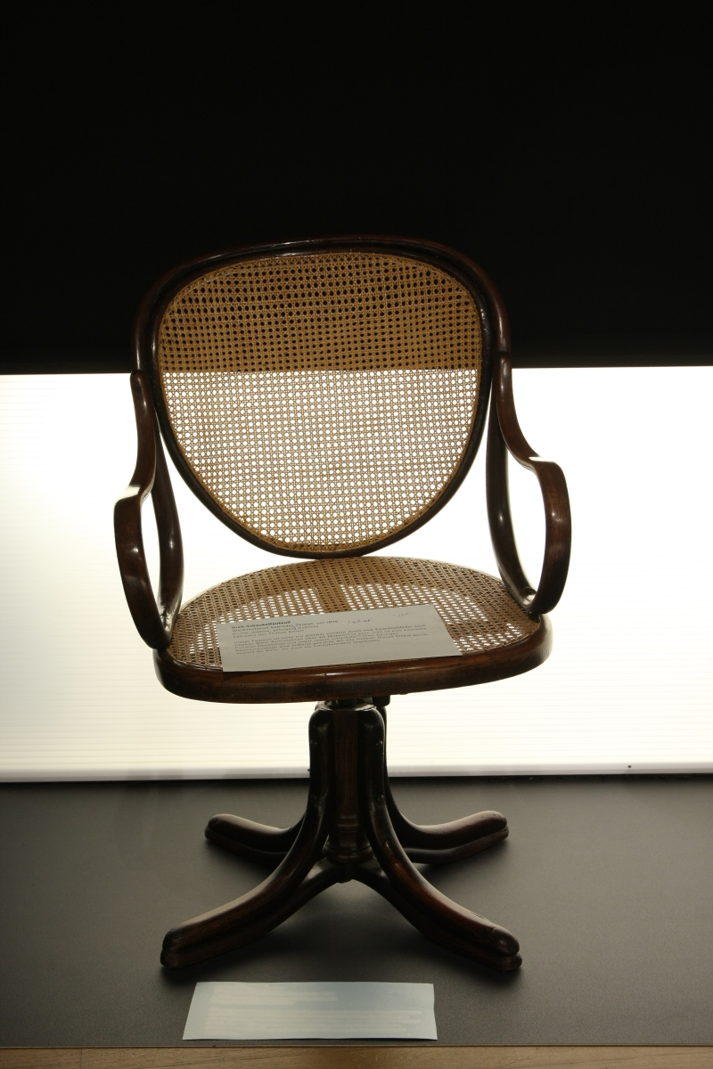 1875 Swivel Ofiice Chair by Gebrüder Thonet Vienna Grassi Leipzig