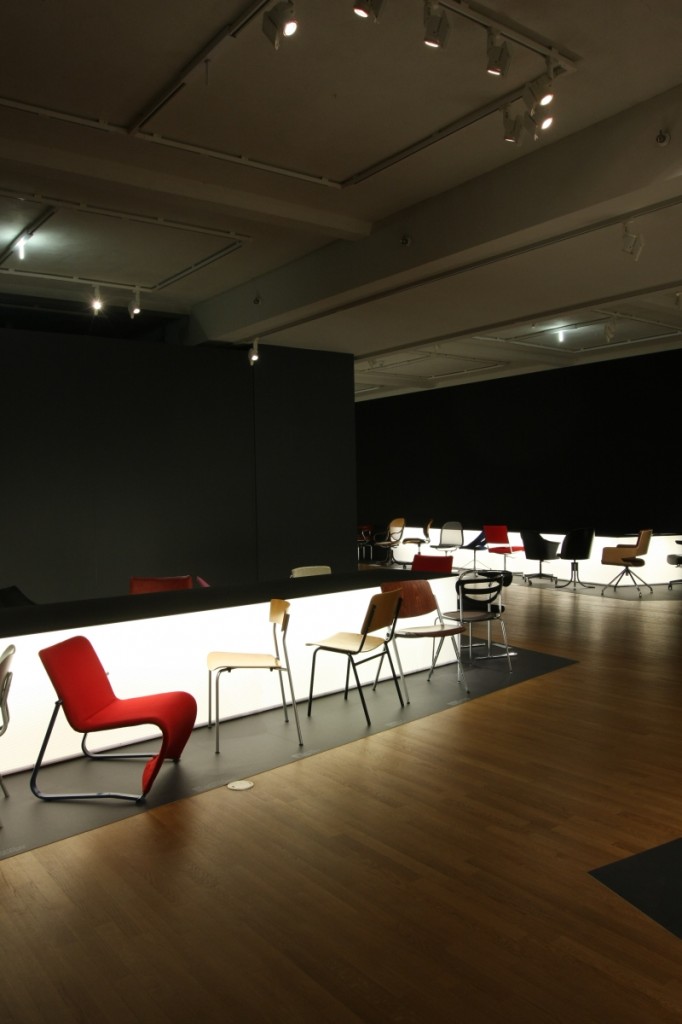 Sitzen Liegen Schaukeln Möbel von Thonet Grassi Museum für Angewandte Kunst Leipzig 21