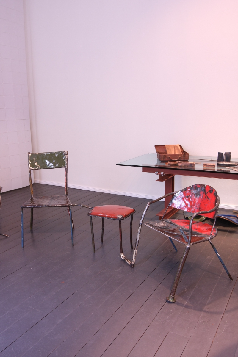 Niek van der Heijden Assemblage DAD Galerie Berlin Living Forum