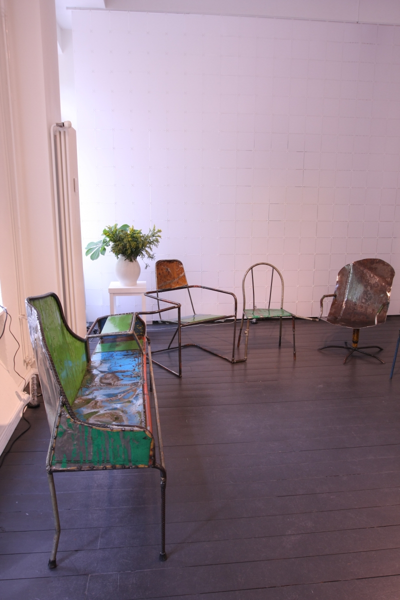Niek van der Heijden Assemblage DAD Galerie Berlin Living Forum