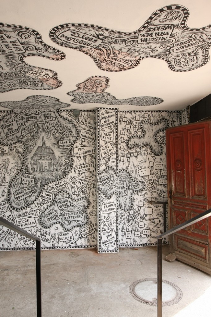 André Smits Artist In The World Never Ending Art Trip Unter Zwischen im Ampelhaus Oranienbaum