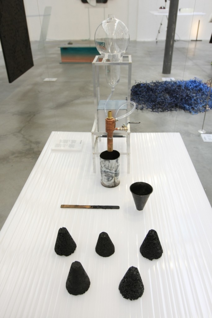 anthacite / anthracite by Philipp Weber, as seen at Dutch Invertuals - Body Language, Milan Design Week 2015