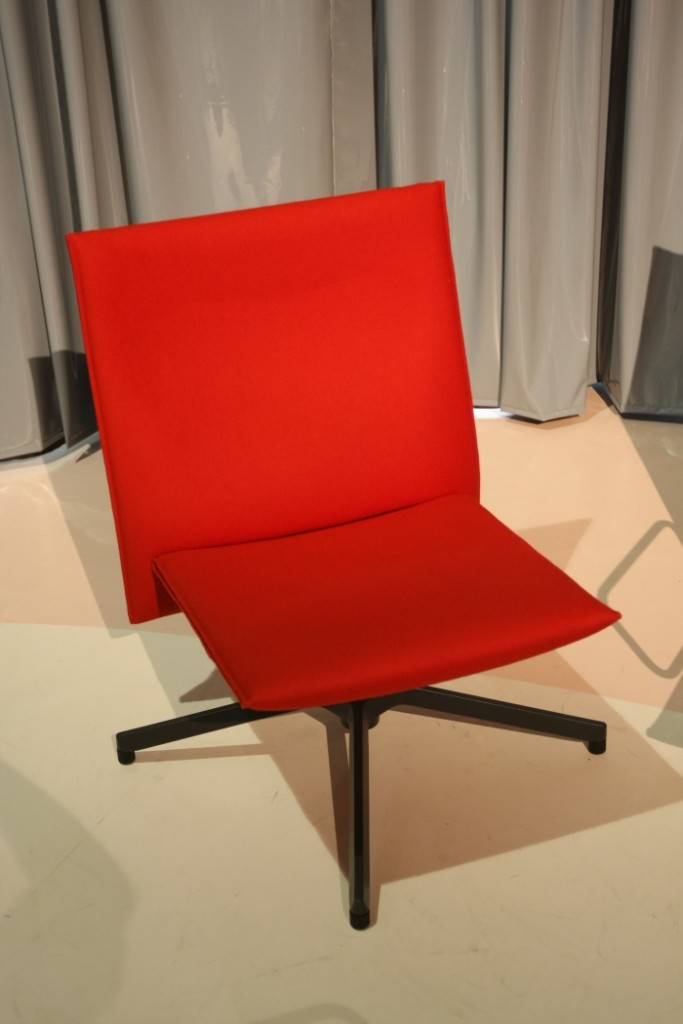 Pilot Chair by Barber Osgerby for Knoll