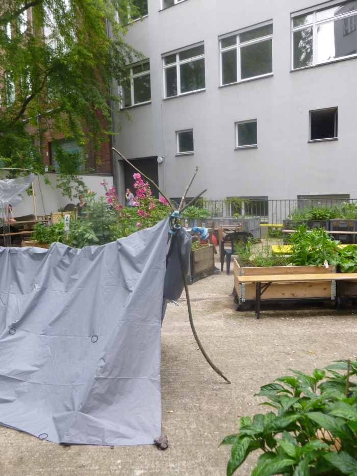 Universität der Künste Berlin Rundgang 2015 Knot a Tent by Christine Oehme Pauline Schlautmann