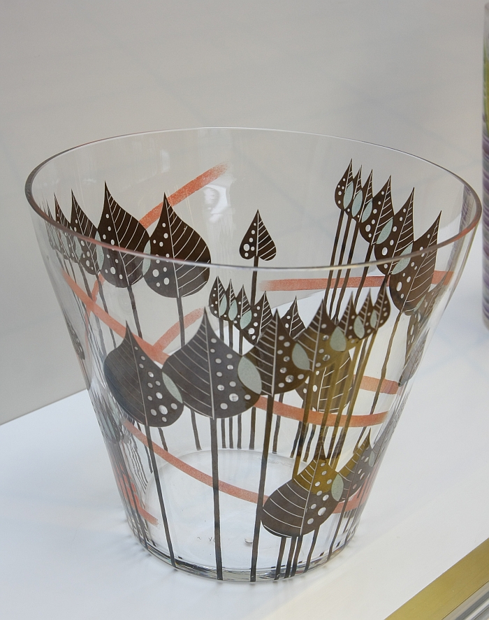 Vase with leaves from Fachschule Steinschönau (ca 1936), as seen at Art Déco: Smart, Precious, Sensual,Grassi Museum for Applied Arts Leipzig