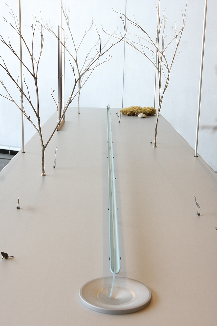 Fontaine longue (Long fountain), as seen at Ronan & Erwan Bouroullec - Rêveries Urbaines, Vitra Design Museum