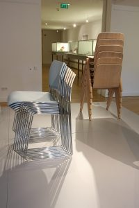 40/4 by David Rowland for Howe ( and in the background the Copenhague Chair by Ronan and Erwan Bouroullec for Hay, as seen at Stapeln. Ein Prinzip der Moderne at the Wilhelm Wagenfeld Haus Bremen