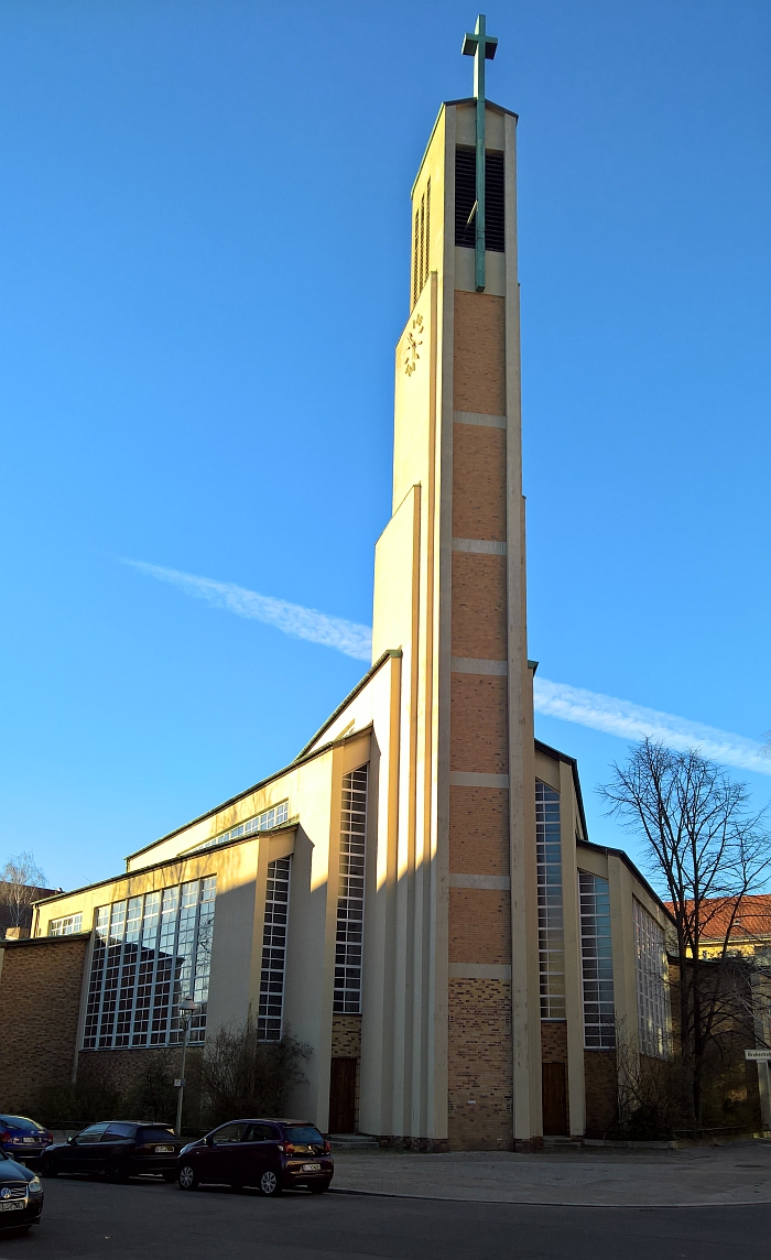 Gustav-Adolf-Kirche Berlin by Otto Bartning 