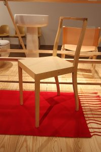 Plywood Chair by Jasper Morrison for Vitra, as seen at Jasper Morrison. Thingness, Bauhaus Archiv Berlin