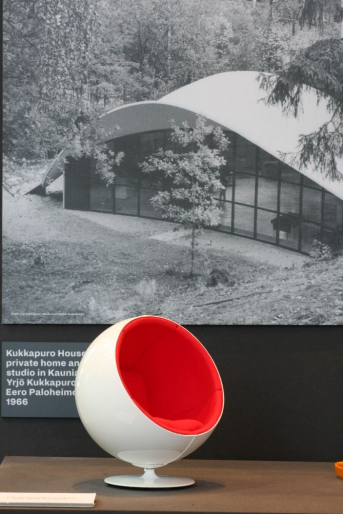 Ball Chair by Eero Aarnio in front of Kukkapuro House by Eero Paloheimo, as seen at Echoes - 100 Years in Finnish Design and Architecture, Felleshus, The Nordic Embassies, Berlin