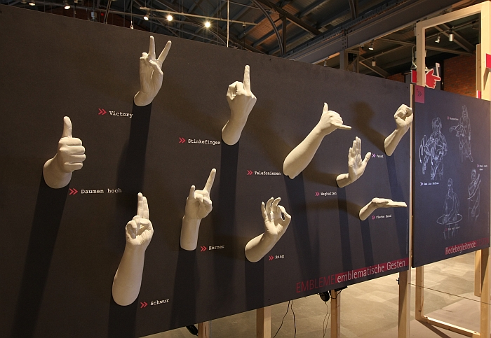Gestures - Past, Present and Future at the Sächsische Industriemuseum Chemnitz