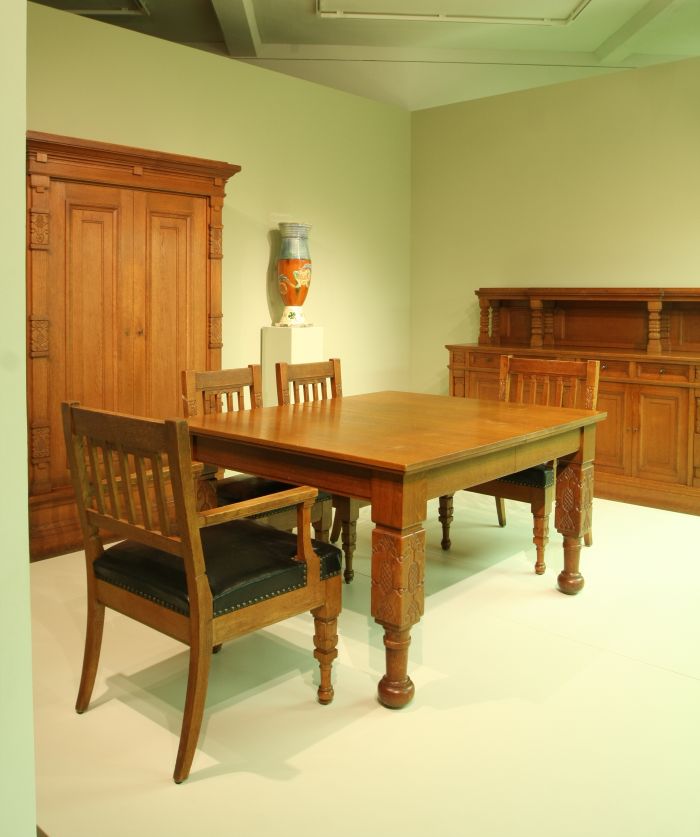 Dining Room Ensemble by Thorvald Bindesbøll (1906), as seen at Made in Denmark. Design since 1900, Grassi Museum of Applied Arts Leipzig