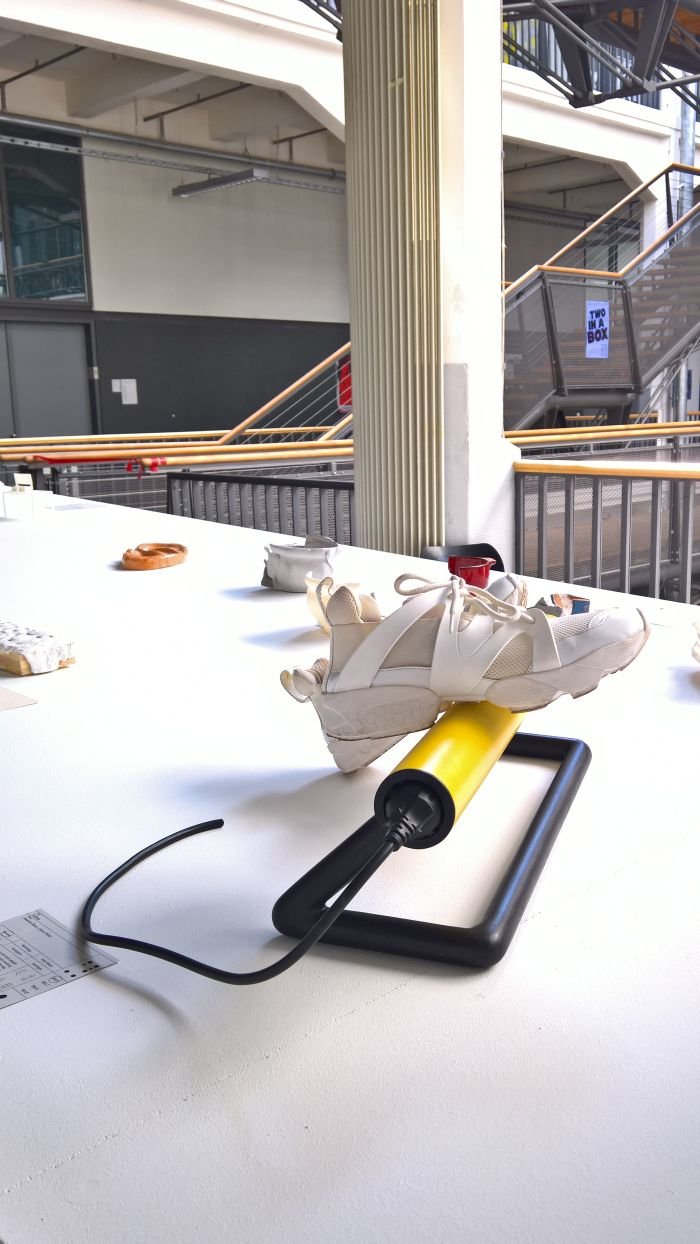 Lollipop by Johannes Bauer and Joshua Weber, realised in context of MAGIS: Nomadic Cafe, as seen at Hochschule für Gestaltung Karlsruhe Rundgang 2018