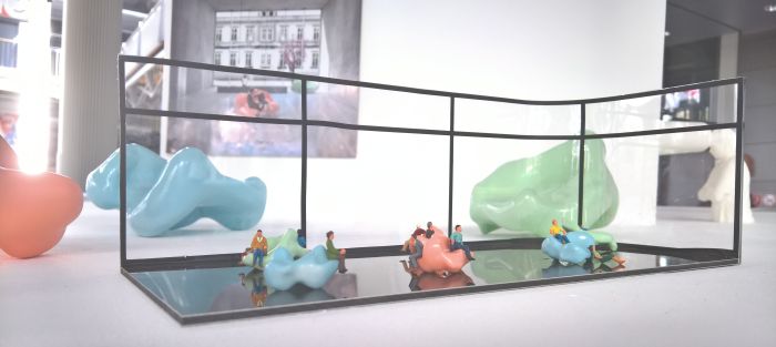 Tourist by Sophia Stoewer, Hauke Unterburg & Mathias Lempart, realised in context of MAGIS: Nomadic Cafe, as seen at Hochschule für Gestaltung Karlsruhe Rundgang 2018