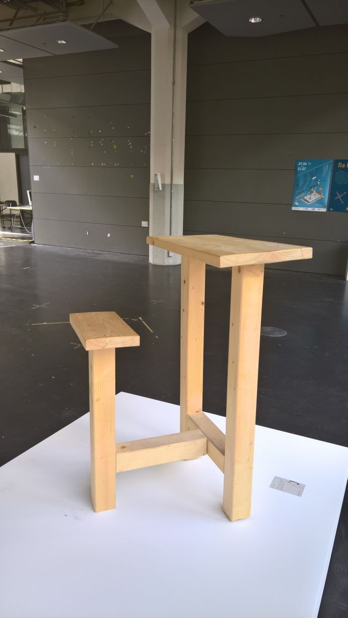 Tripus by Florian Knöbl Jannik Lang, realised in context of MAGIS: Nomadic Cafe, as seen at Hochschule für Gestaltung Karlsruhe Rundgang 2018