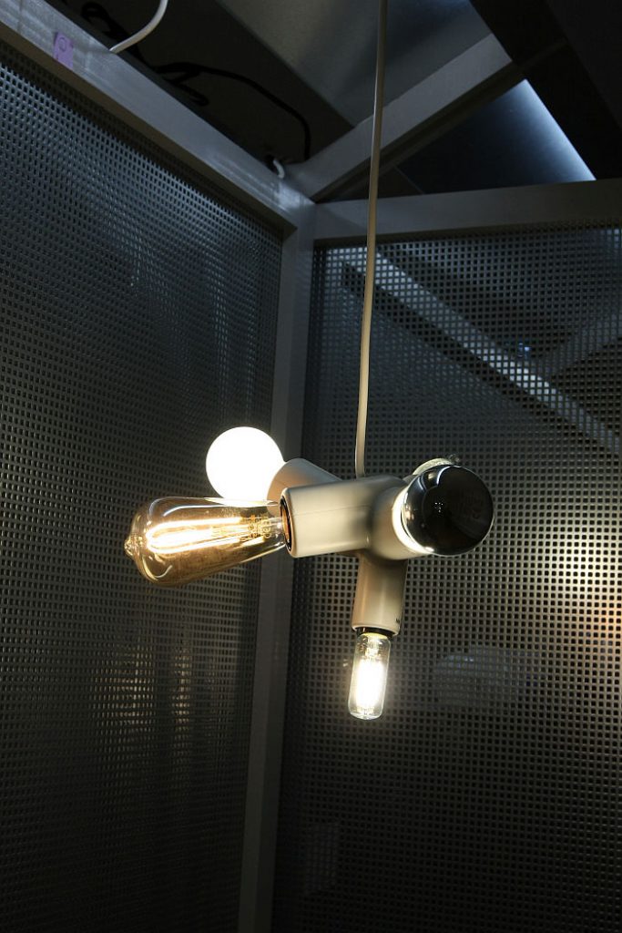 Cluster Lamp by Joel Degermark for moooi, as seen at Wilhelm Wagenfeld: Lamps, Wilhelm Wagenfeld Haus, Bremen
