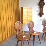 Chairs from 1900, clock from 1910 and cabinet from 1960, all anonymous, as seen at the Schulen für Holz und Gestaltung Garmisch-Partenkirchen 2019 summer exhibition.