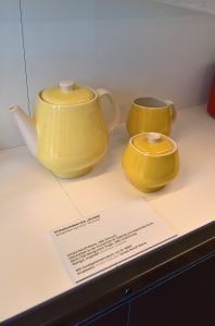 Christa coffee pot, sugar bowl and milk jug by Christa Petroff-Bohne through VEB Steingutwerk Torgau, as seen at Beauty of Form. The Designer Christa Petroff-Bohne, Kunstgewerbemuseum Dresden
