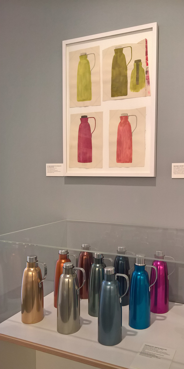 Aluminium vacuum flask by Margarete Jahny for VEB Alfi-Fischbach 1959, as seen at The Early Years. Mart Stam, the Institute and the Collection of Industrial Design, the Werkbundarchiv Museum der Dinge, Berlin