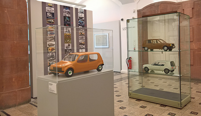 Car designs and models by Karl Clauss Dietel (some in cooperation with Lutz Rudolph), as seen at Simson Diamant Erika. Formgestaltung von Karl Clauss Dietel, Kunstsammlungen Chemnitz