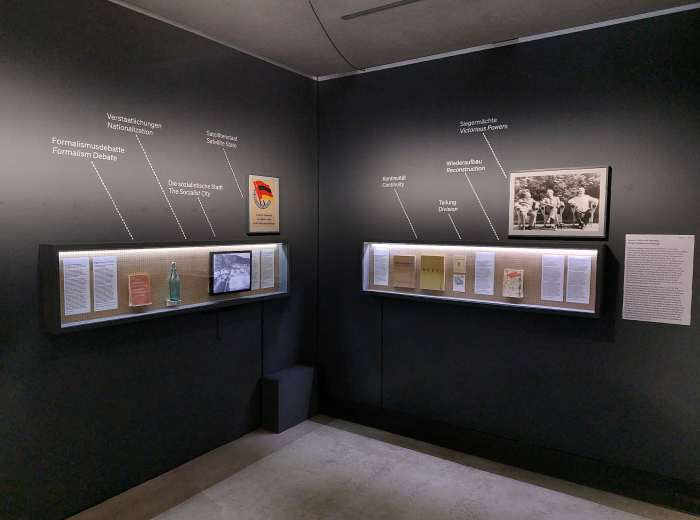 Comparing the 1950s in the new East and new West German, as seen at German Design 1949–1989. Two Countries, One History, Kunsthalle im Lipsiusbau, Dresden