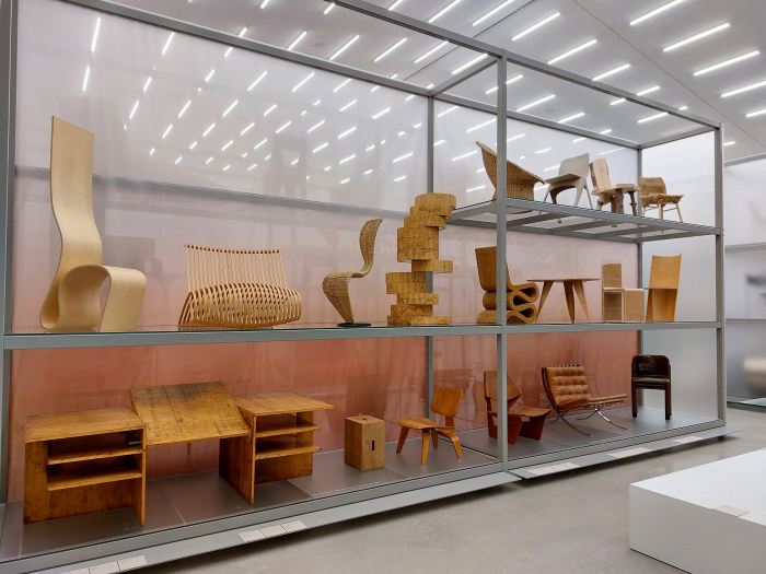 the modern archive - Lassu (Limited Edition) by Alessandro Mendini for the  Vitra Des