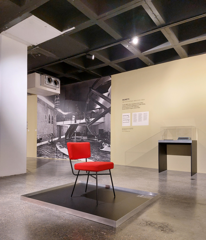 The Elettra chair by BBPR for the Olivetti store in New York, as seen at On Display. Designing the shop experience, Design Museum Brussels