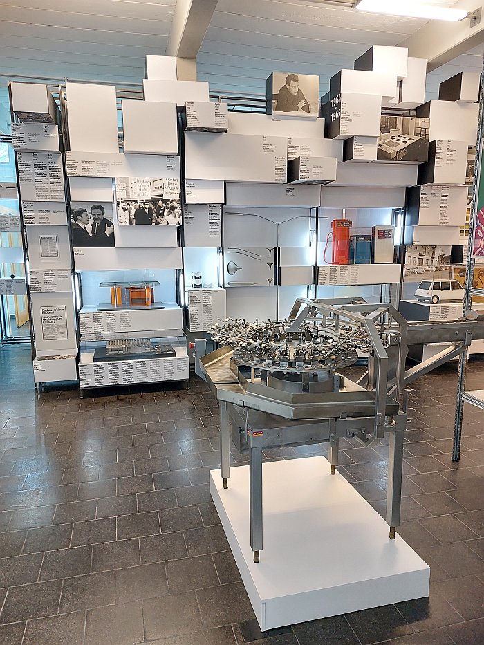 An egg cracking/opening machine in dialogue with industrial design at the HfG Ulm as discussed in the HfG-Archiv permanent collection exhibition, as seen at al dente. Pasta &amp; Design, HfG-Archiv Ulm