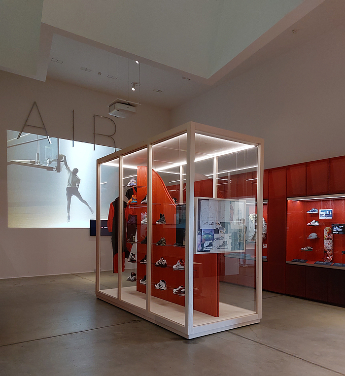 The chapter Air, as seen at Nike: Form Follows Motion, Vitra Design Museum, Weil am Rhein