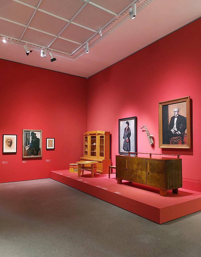 Part of the chapter New Society, as seen at 4 Museums – 1 Modernism, Pinakothek der Moderne, Munich