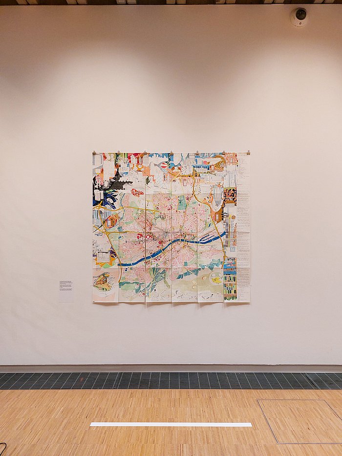 Frankfurt urban strolling map by Esther Ernst, as seen at On the Move! Frankfurt and Mobility, Historisches Museum, Frankfurt 