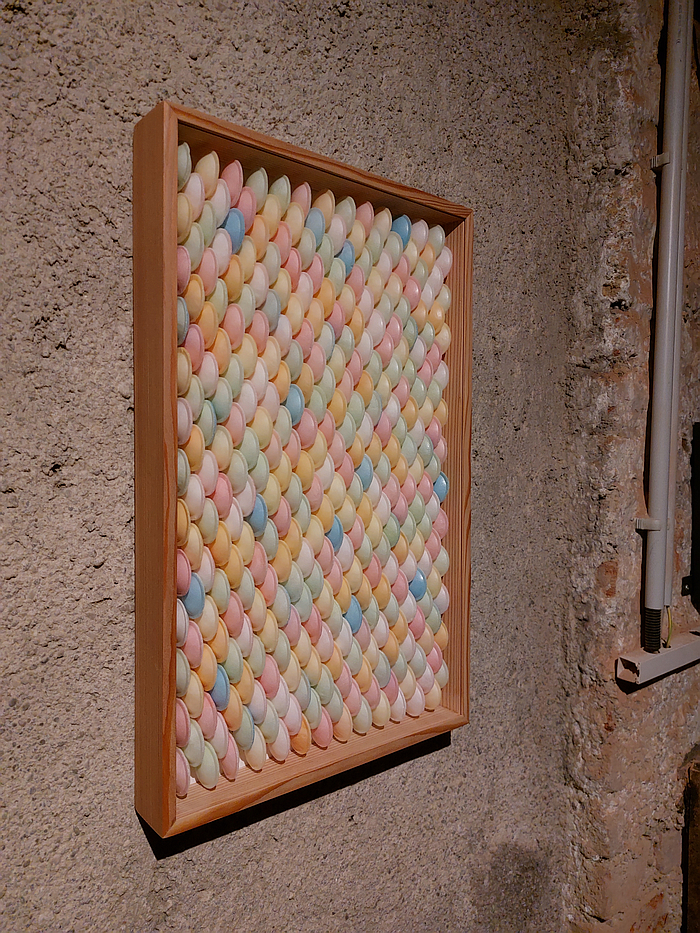 Satellite Wafers by studio högl borowski, as seen at Gaga Dada 2: Objekte zwischen Kunst und Design, Galerie Zippenfenig at Nils Holger Moormann Salone München