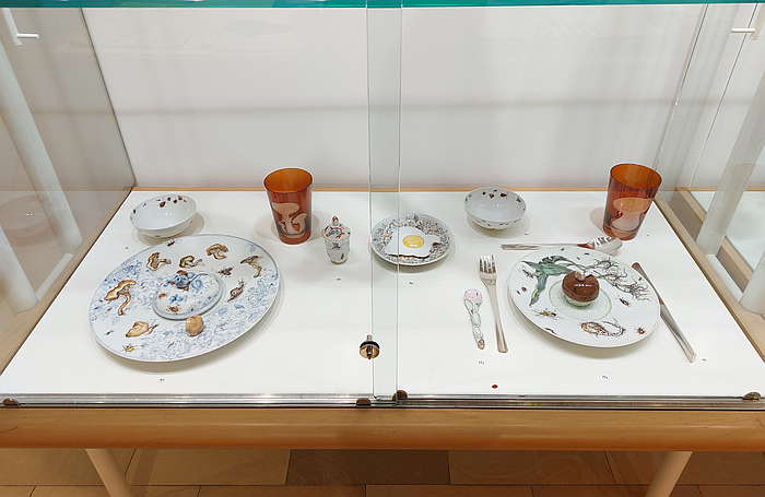 Works by Sonngard Marcks and Artel, as seen at Tischkultur, Galerie Handwerk Munich, during Munich Creative Business Week 2025