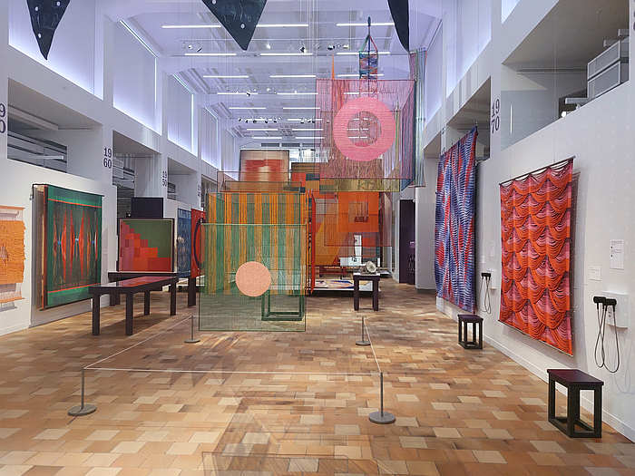 Textile Manifestos - From Bauhaus to Soft Sculpture at the Museum