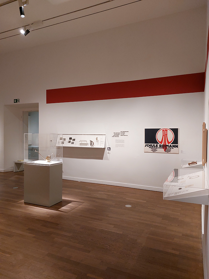 Part of the discussion on the Reimann School, as seen in Defiance. Jewish Women and Design in the Modern Era, Jewish Museum, Berlin
