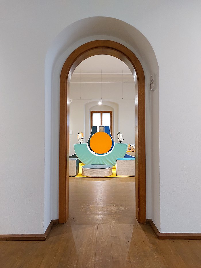 Shadow on the Moon, 201