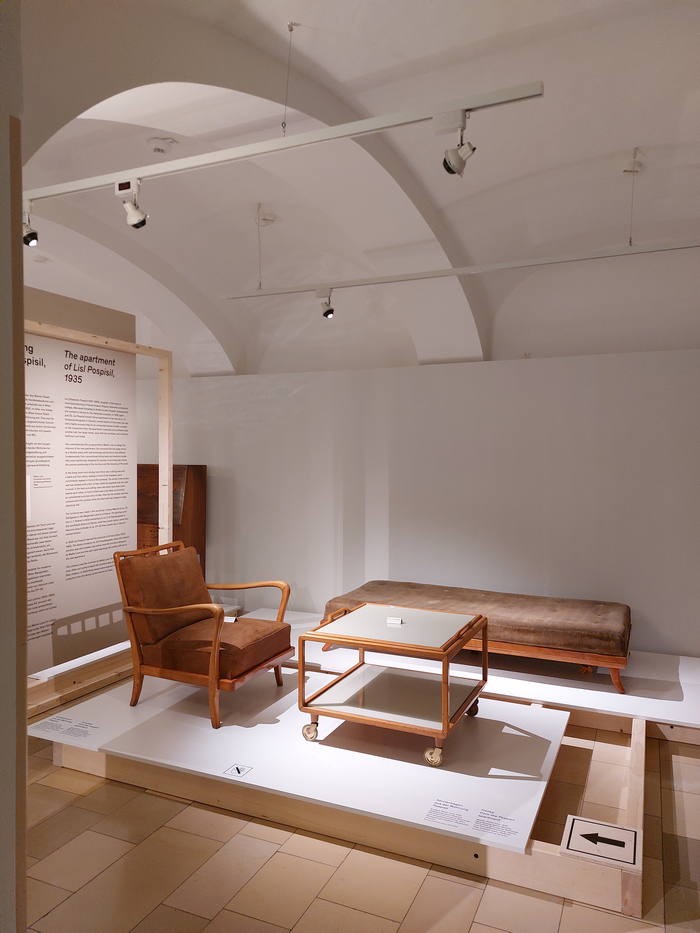 Furniture by Walter Loos for Lisl Pospisili, as seen in Josef Frank and the others. New furniture 1920–1940, Möbelmuseum Wien