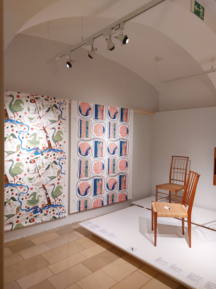 Works by Josef Frank through Svenskt Tenn, Stockholm, as seen in Josef Frank and the others. New furniture 1920–1940, Möbelmuseum Wien