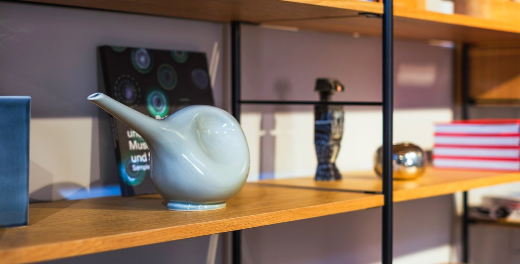 DHS10 Hirche shelf at smow Chemnitz