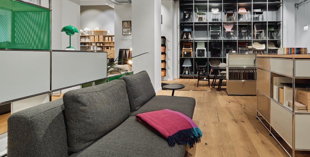 Living room with USM Haller sideboards at smow Hamburg