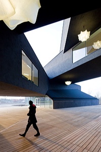 The VitraHaus is the new home for thw Vitra Home Collection. VitraHaus. Architecture Herzog & de Meuron, Photographer Iwan Baan