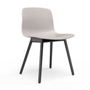 About A Chair AAC 12, Cream white, Black lacquered oak