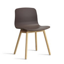 About A Chair AAC 12, Raisin 2.0, Lacquered oak