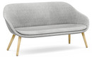 About A Lounge Sofa for Comwell, Hallingdal 130 - light grey, Lacquered oak