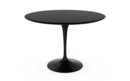 Saarinen Round Dining Table, 107 cm, Black, Laminate black